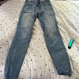 American eagle dream jean